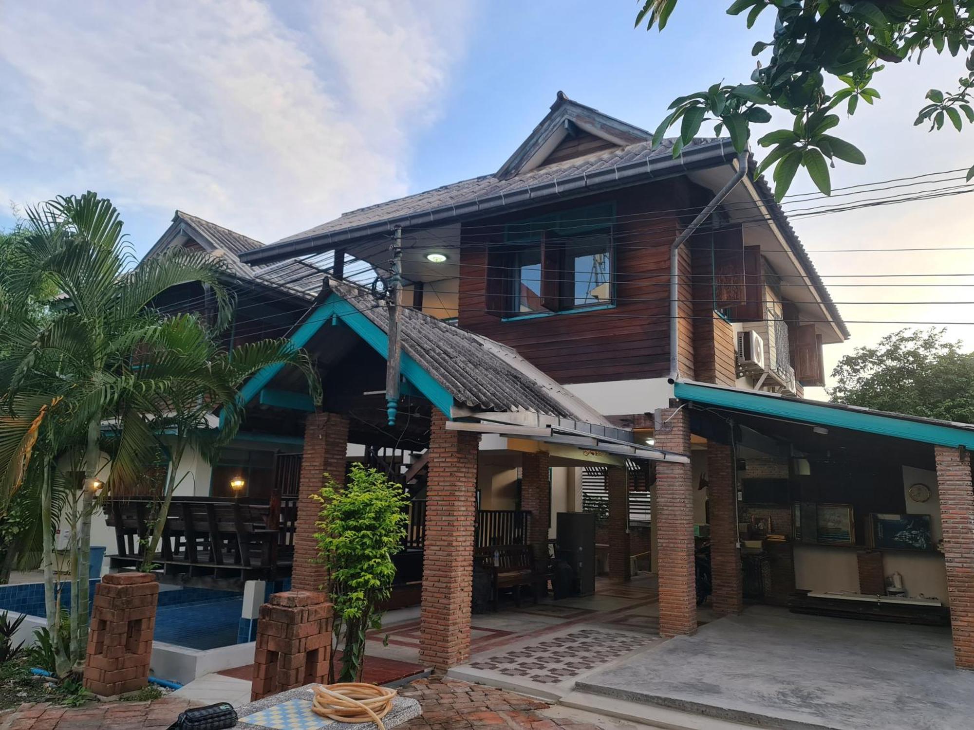 Tepbunthomhouse Ayutthaya Appartement Buitenkant foto