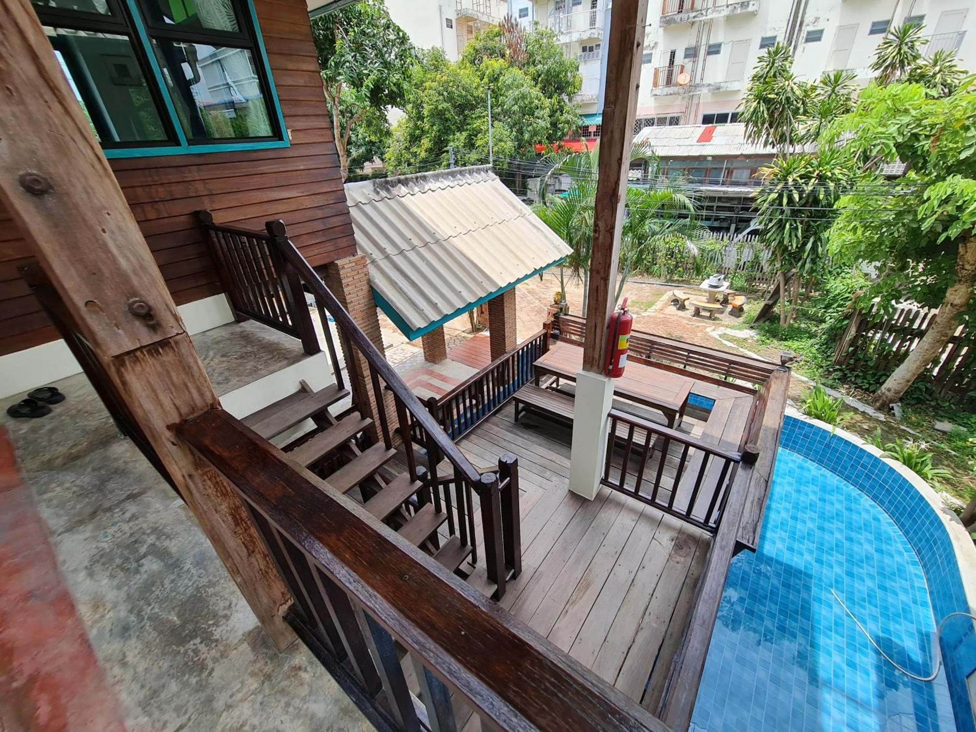 Tepbunthomhouse Ayutthaya Appartement Buitenkant foto