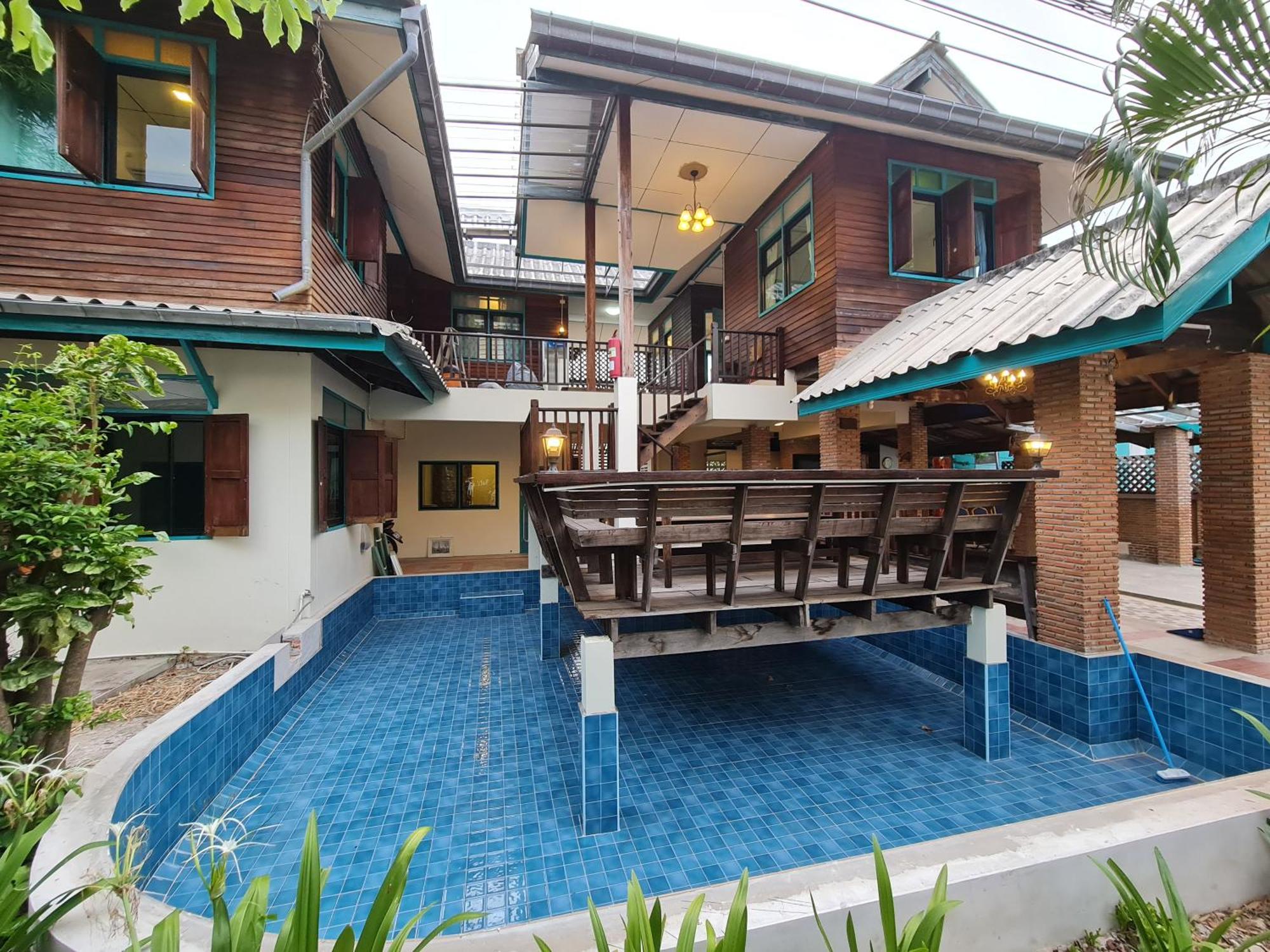 Tepbunthomhouse Ayutthaya Appartement Buitenkant foto