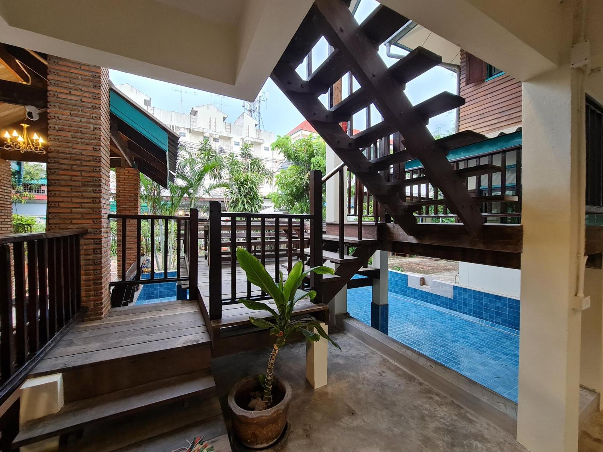 Tepbunthomhouse Ayutthaya Appartement Buitenkant foto
