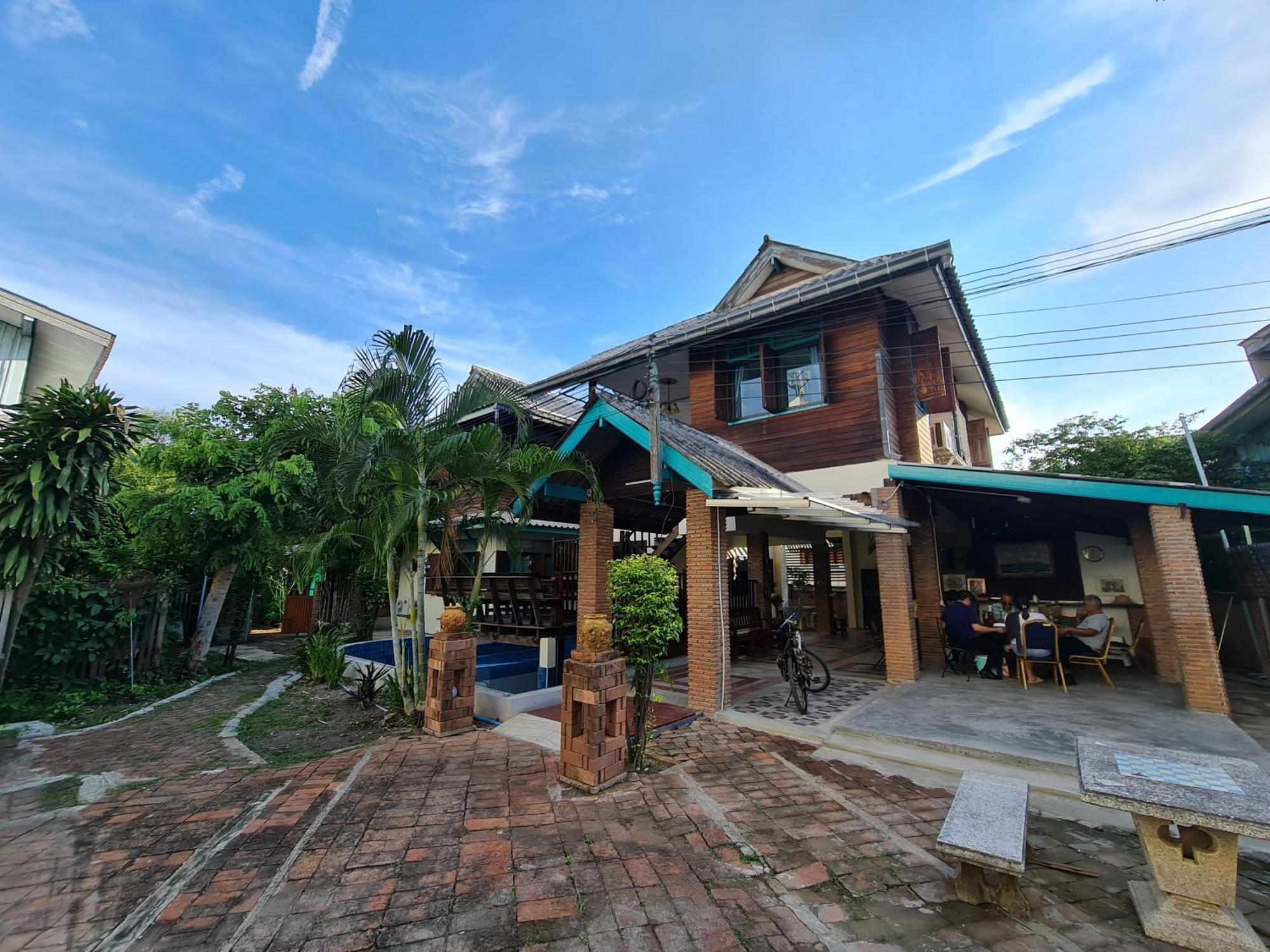 Tepbunthomhouse Ayutthaya Appartement Buitenkant foto