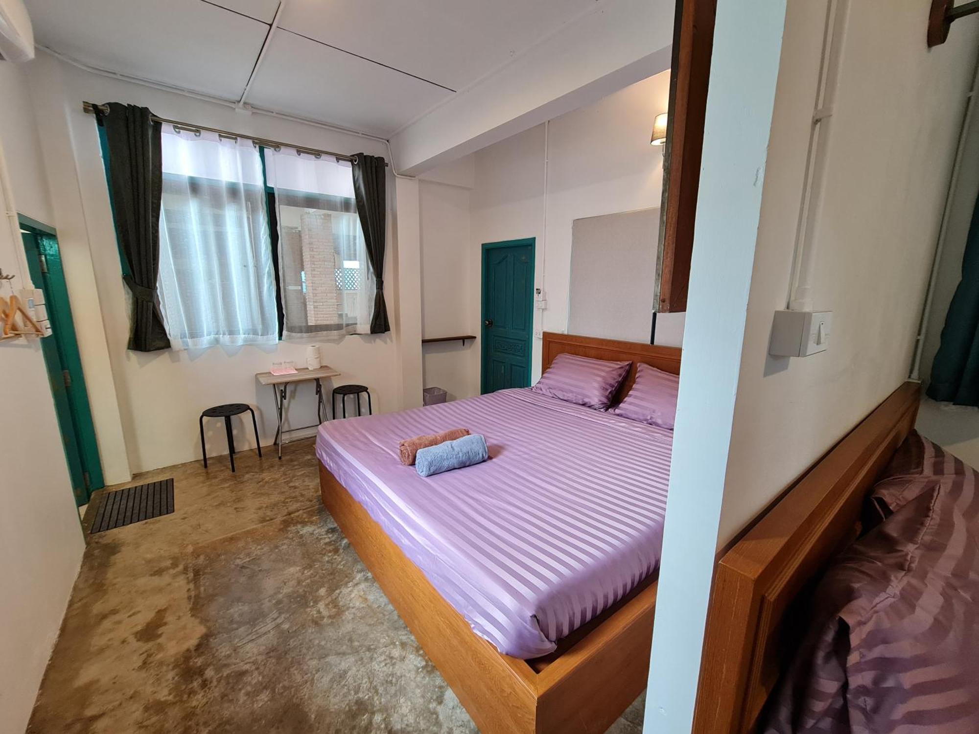 Tepbunthomhouse Ayutthaya Appartement Buitenkant foto