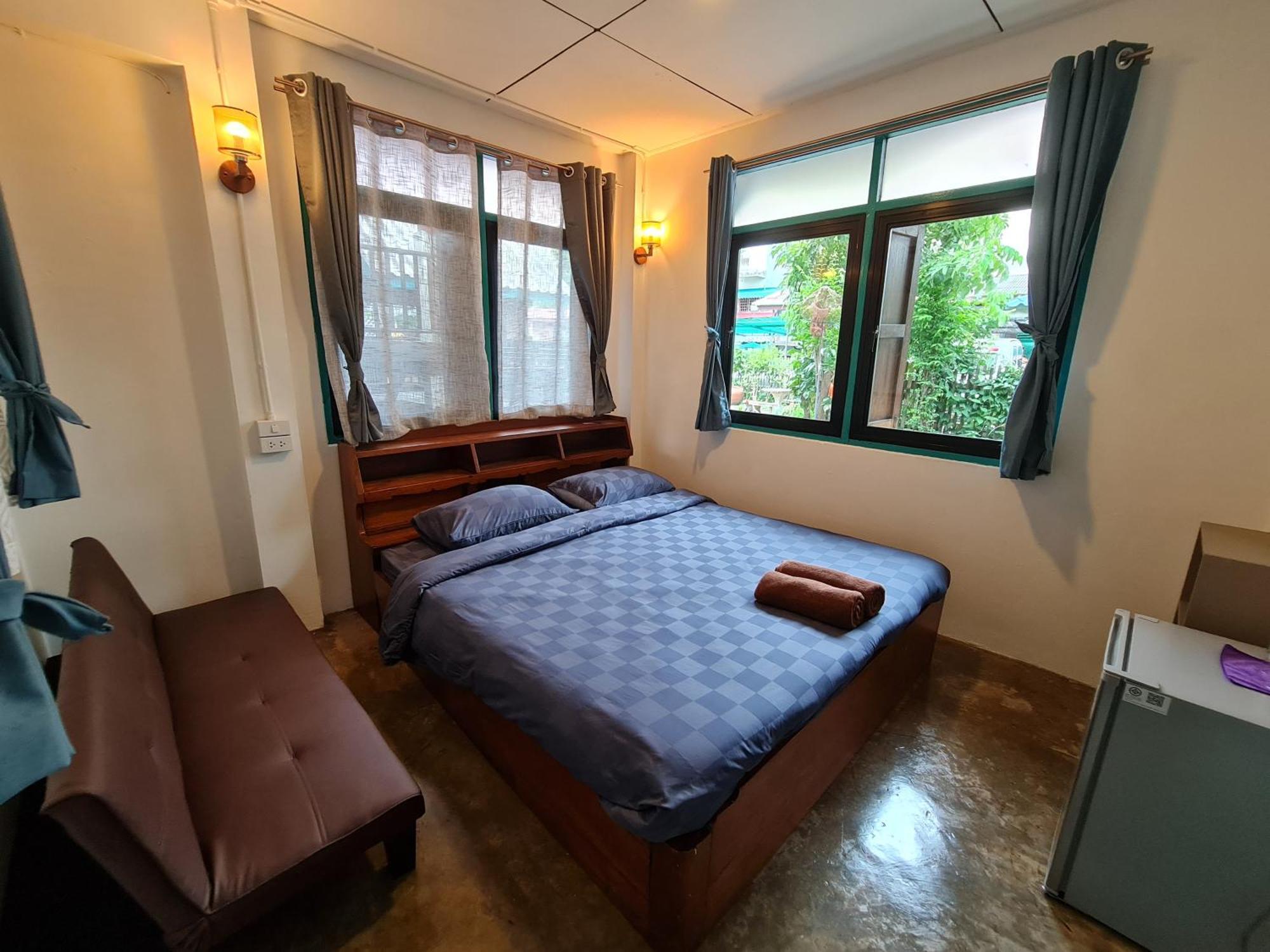 Tepbunthomhouse Ayutthaya Appartement Buitenkant foto